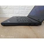 Kép 8/9 - Lenovo W541,15.6",FHD,i7-4710MQ,8GB DDR3,256GB SSD,2GB VGA,WIN10