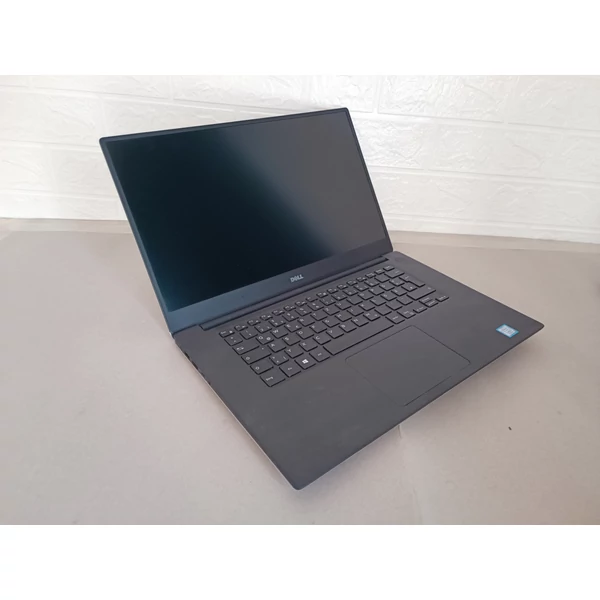 Dell XPS 15 9560,15,6,i7-7700HQ,16GB DDR4,512GB SSD,GTX 1050 4GB,WIN10