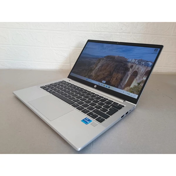 HP ProBook 430 G8,13.3",FHD,i7-1165G7,16GB DDR4,512GB SSD,WIN11