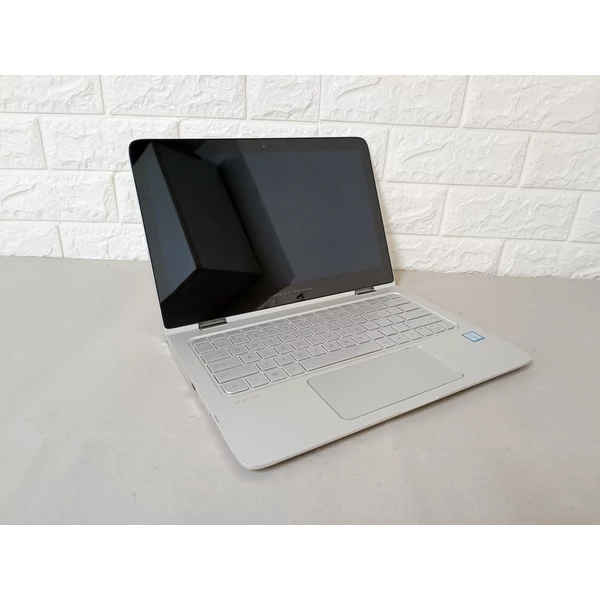 HP Spectre Pro x360 G2,2 az 1ben,13.3",FHD,i5-6200U,8GB LPDDR3,256GB SSD,WIN10 Touch