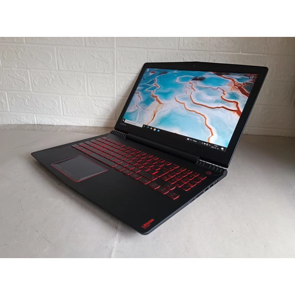 Lenovo Y520,FHD,15.6",i7-7700HQ,16GB DDR4,256GB SSD+1TB HDD,GTX 1050Ti 4GB VGA,WIN10