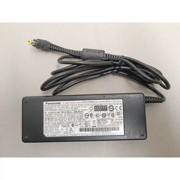 Panasonic 15.6V 7.05A, 110W laptop töltő